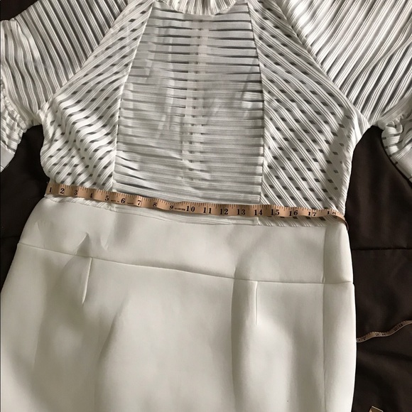 1X-White Mermaid Hem Bell Sleeve Dress - Picture 6 of 8